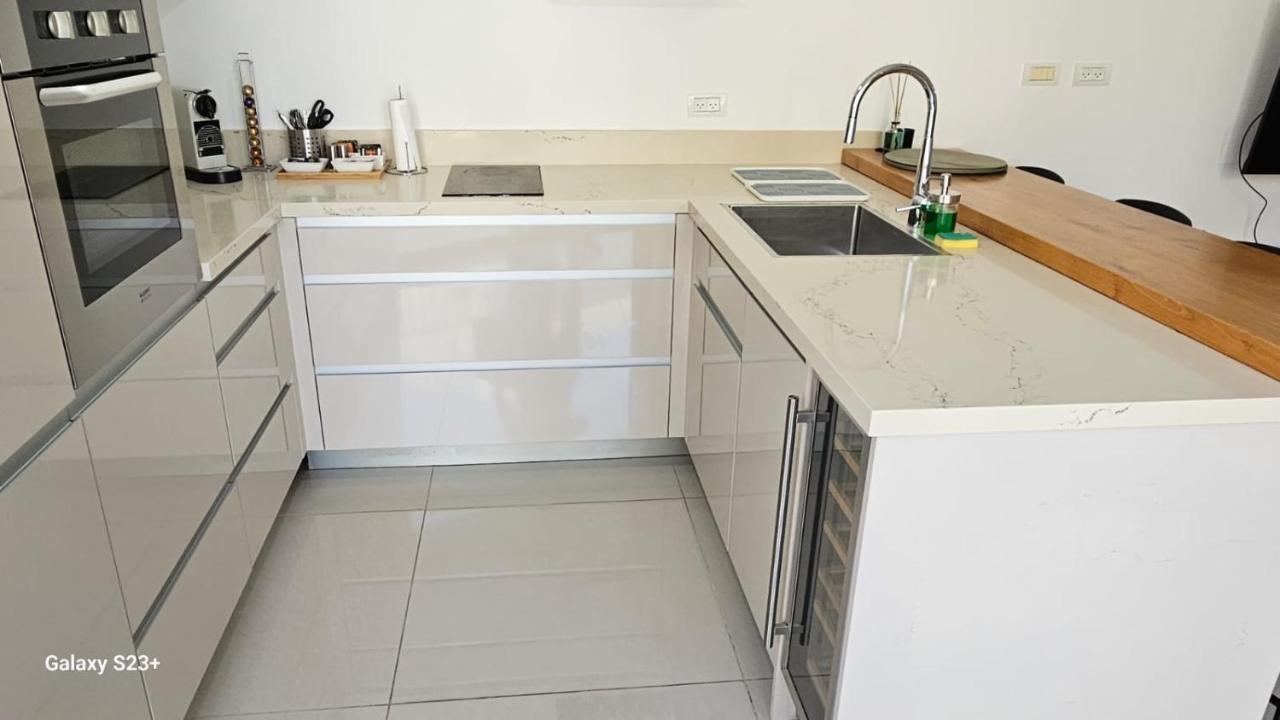 Tel-Aviv Center, Near The Beach, Terrace, 2 People المظهر الخارجي الصورة